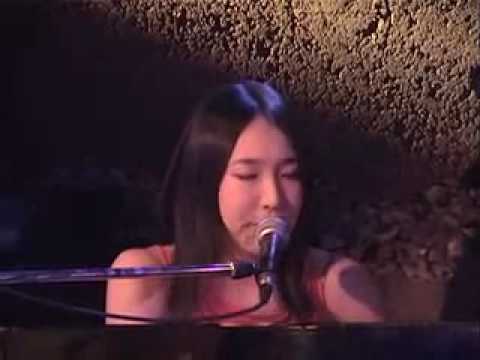 Sasagawa Miwa - Kinmokusei (live) - YouTube