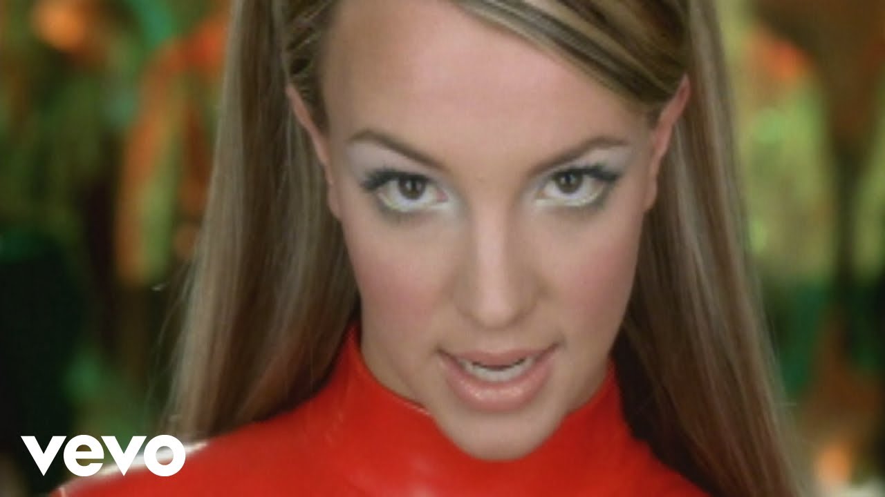 Britney Spears - Oops!...I Did It Again (Official Video) - YouTube