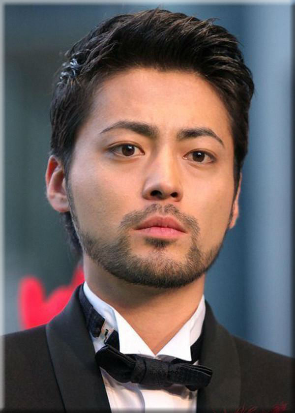 個性派の俳優として大人気