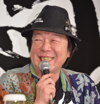 １位　古田新太さん