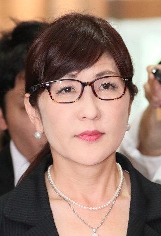 ２位　稲田朋美さん