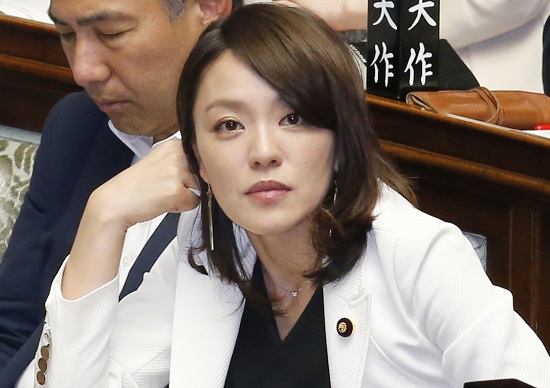 7位：今井絵理子議員の不倫報道