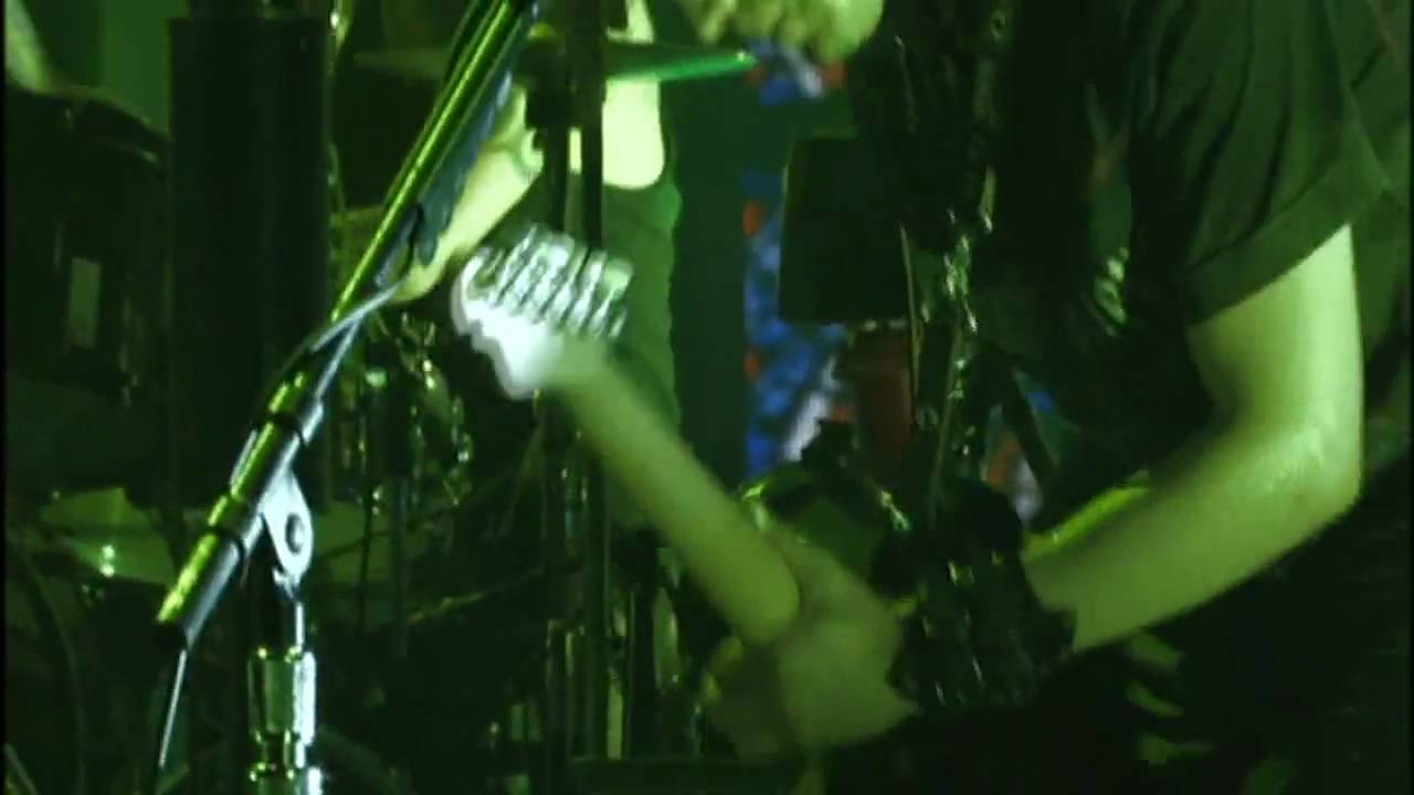 Evergreen- Hyde Live - YouTube