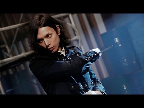 水嶋ヒロが執事・セバスチャンに　映画「黒執事」予告編　#Black Butler　#movie - YouTube