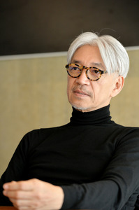 坂本龍一さんもエホバの証人？