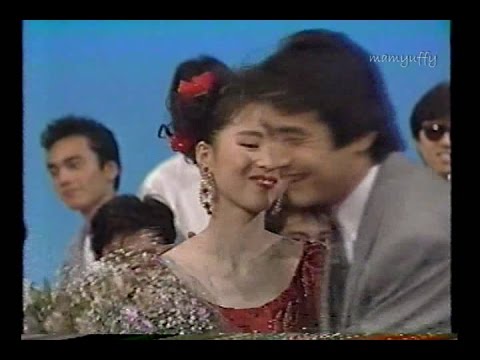 松田聖子 26才 神田正輝も応援 １万本の赤いスイートピー - YouTube