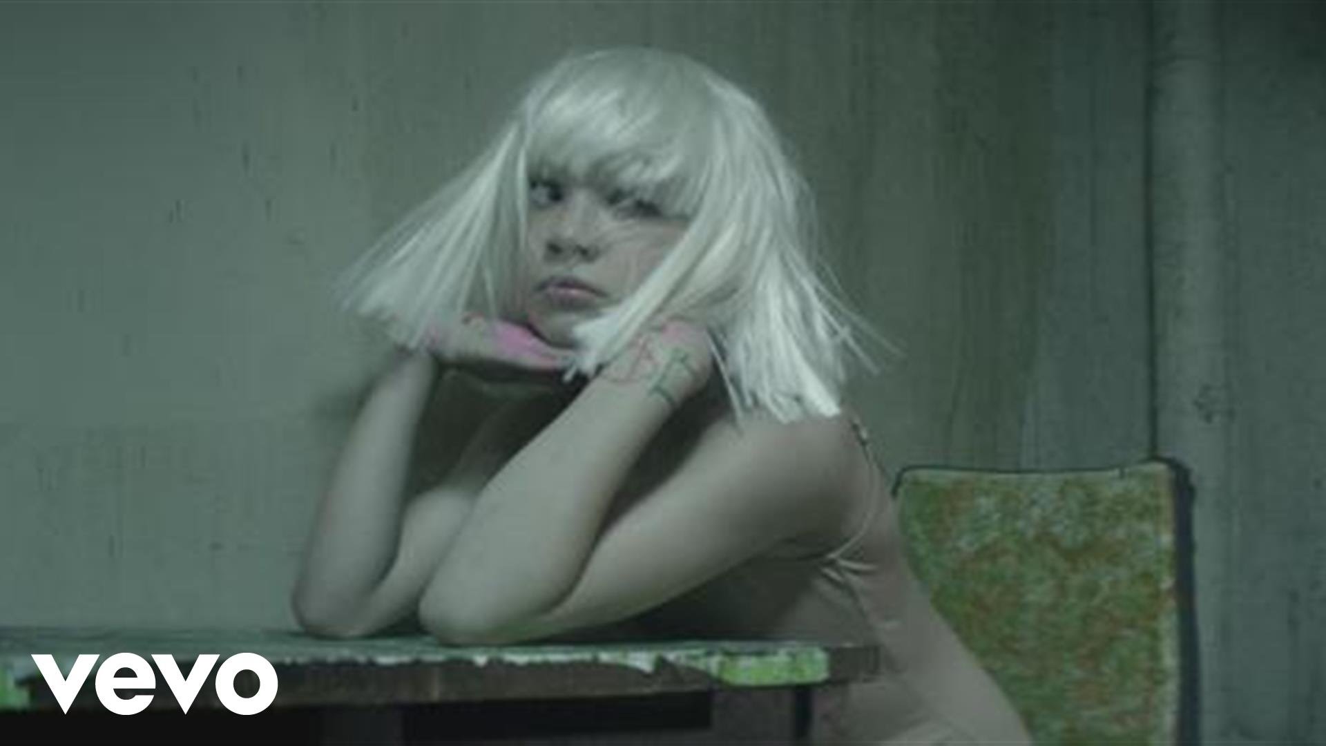 Sia - Chandelier (Official Video) - YouTube