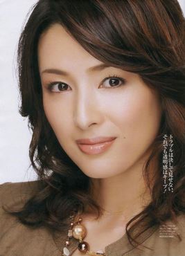 吉瀬美智子の髪型32選 長さ別の人気ランキング25 画像付き 21最新版 Rank1 ランク1 人気ランキングまとめサイト 国内最大級