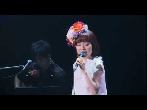 川嶋あい - 明日への扉 [LIVE] - YouTube