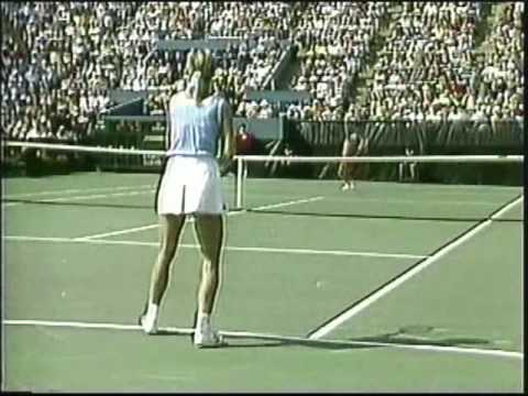 Chris Evert d. Andrea Jaeger - 1982 US Open SF - YouTube