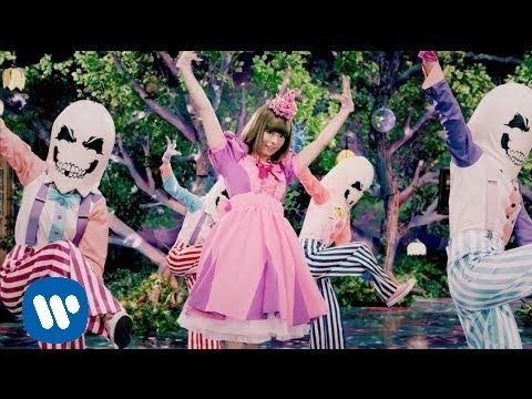 きゃりーぱみゅぱみゅ - もったいないとらんど,kyary pamyu pamyu - Mottai-Nightland - YouTube