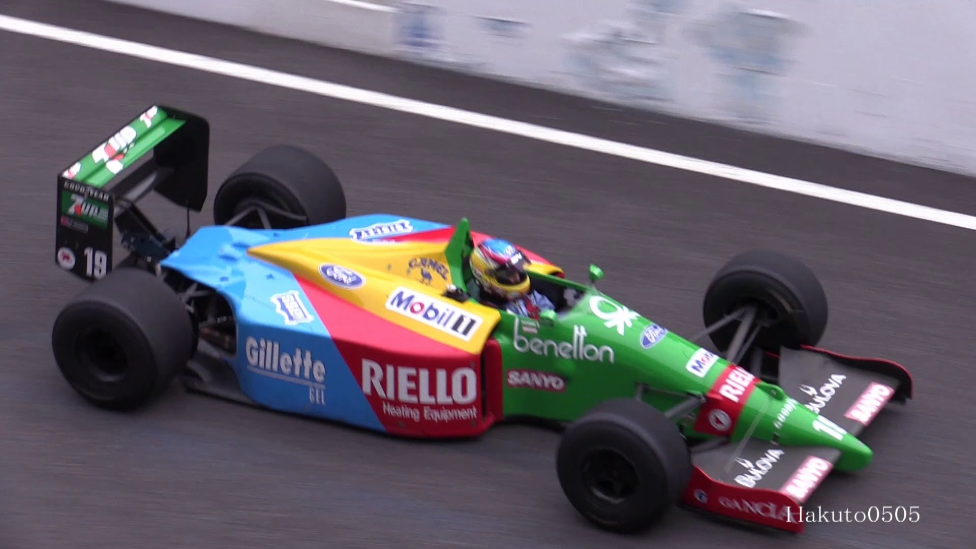 Alessandro Nannini 1989年日本GP優勝マシーン Benetton B189 SUZUKA Sound of ENGINE 2015 - YouTube