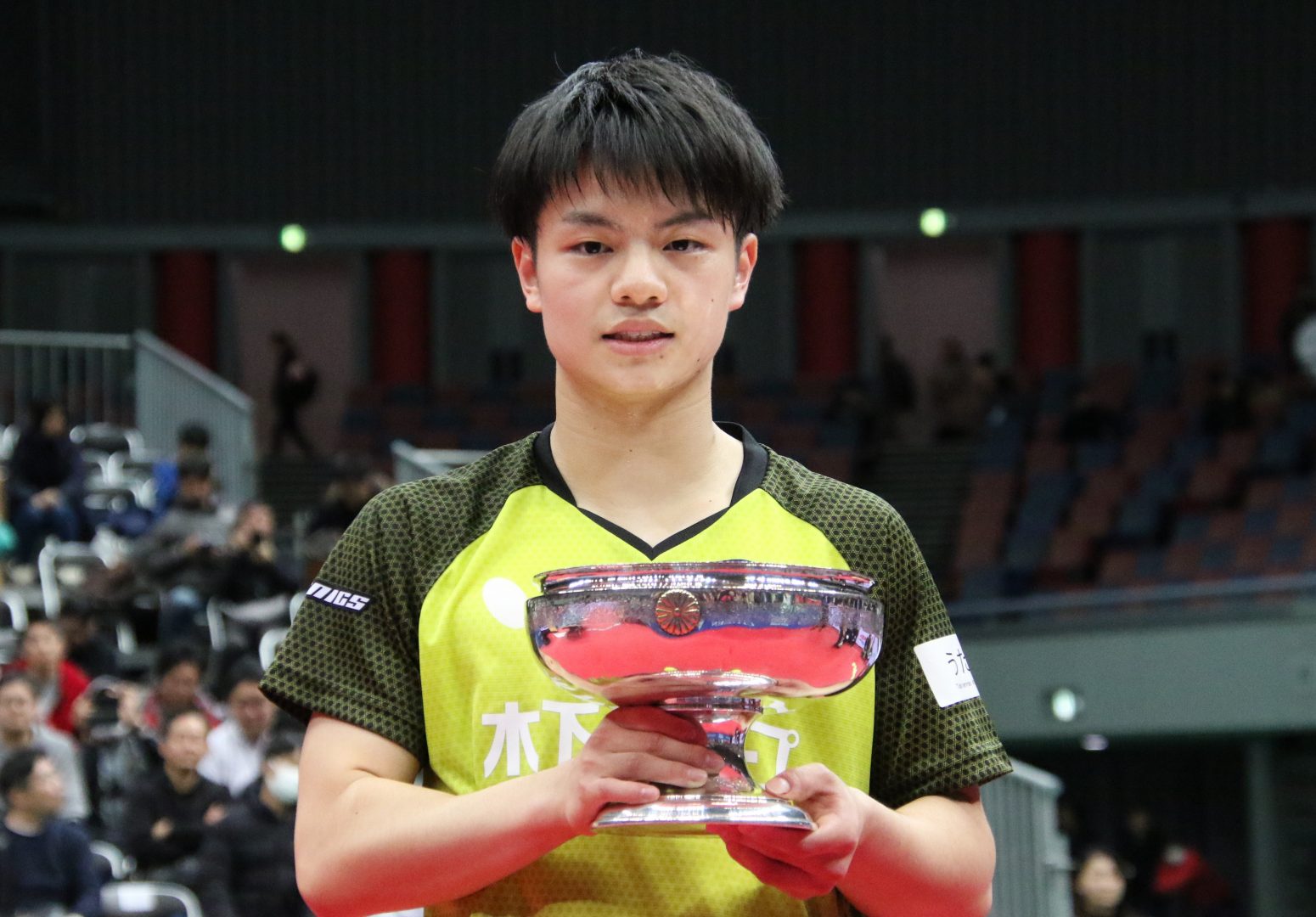 張本智和選手を破り、全日本卓球選手権大会で優勝！