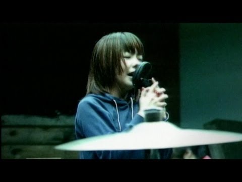 aiko-『桜の時』music video short version - YouTube