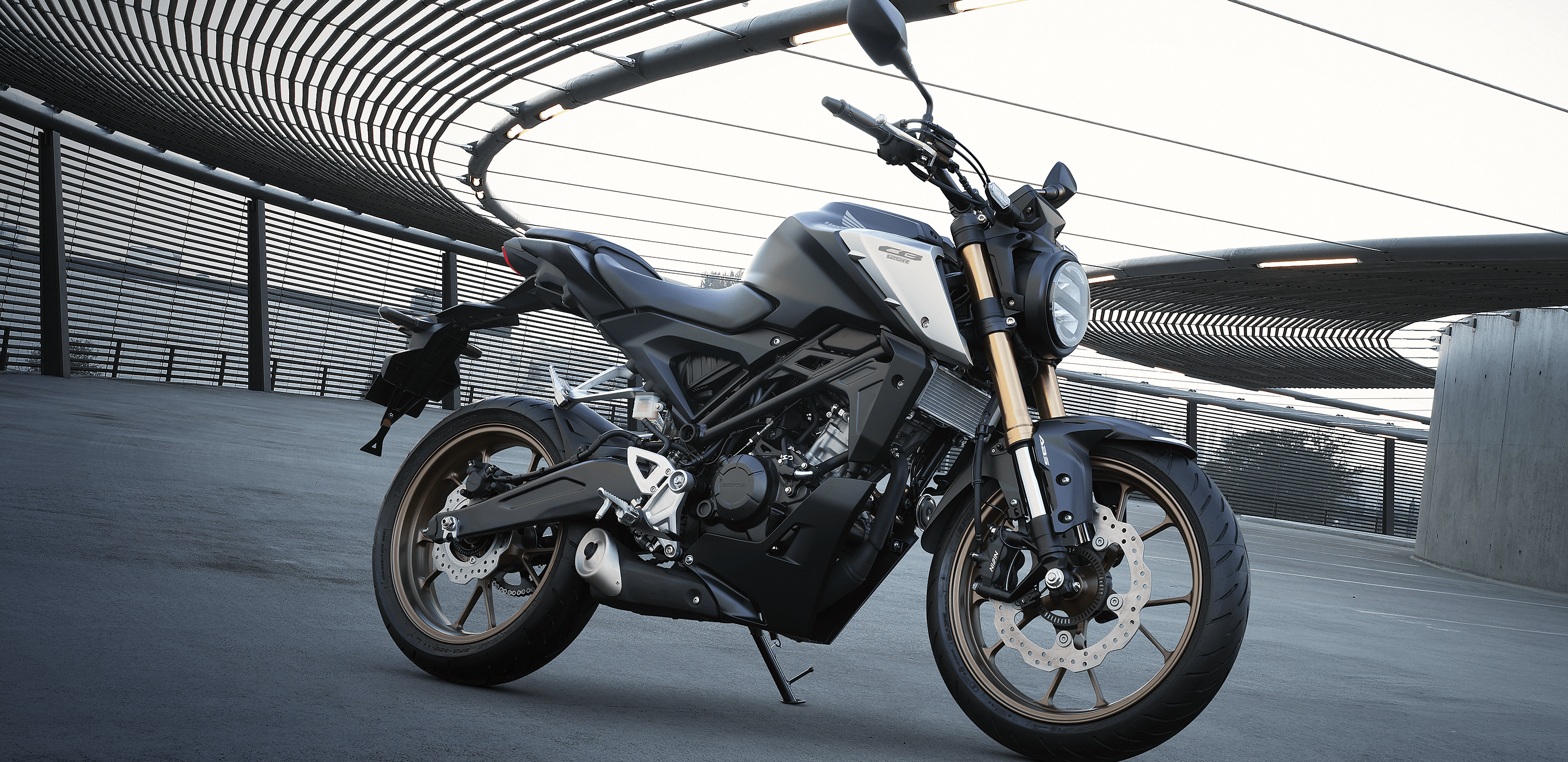 4位：ホンダ（HONDA）CB125R