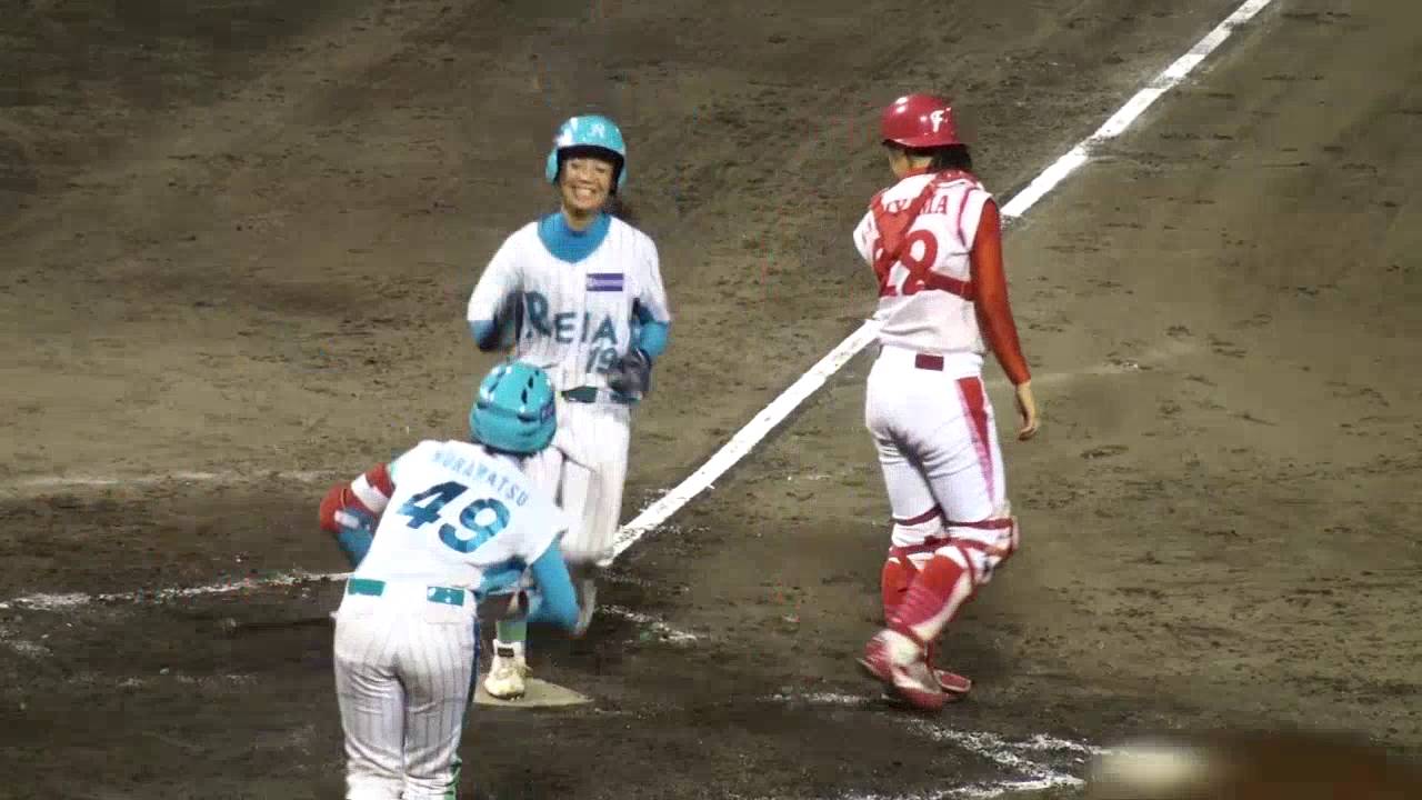 岩田 きく 京都ﾌﾛｰﾗ 女子プロ野球はおもしろい - YouTube