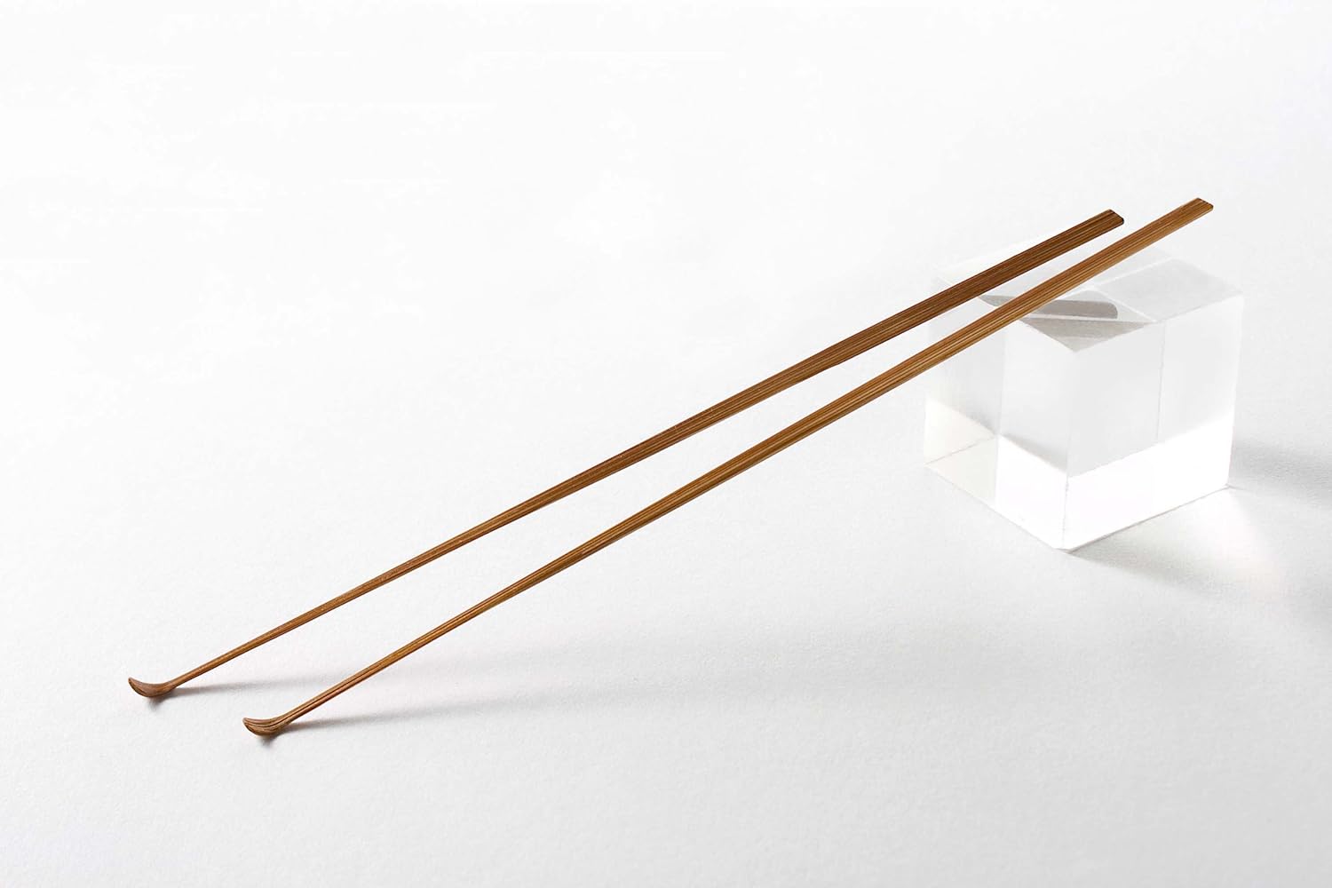 1医：匠の技 最高級天然煤竹(すすたけ) 耳かき 2本組み G-2153