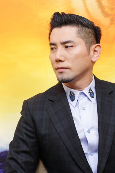 13位：本木雅弘