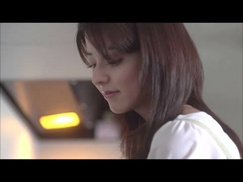 JUJU「守ってあげたい」　映画「すべては君に逢えたから」劇中歌／日本テレビ系「スッキリ！」11月テーマソング - YouTube