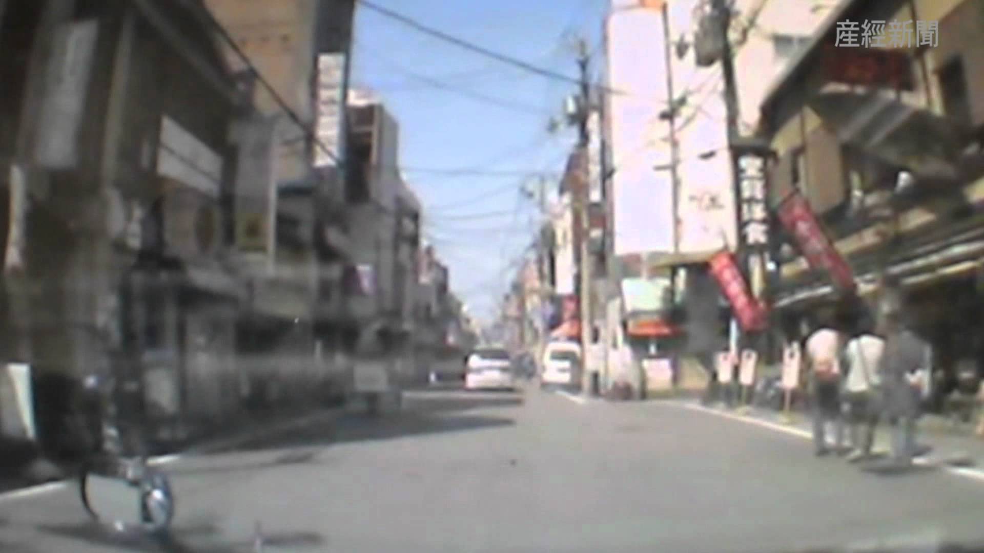 京都暴走車両、ドライブレコーダー記録映像 - YouTube