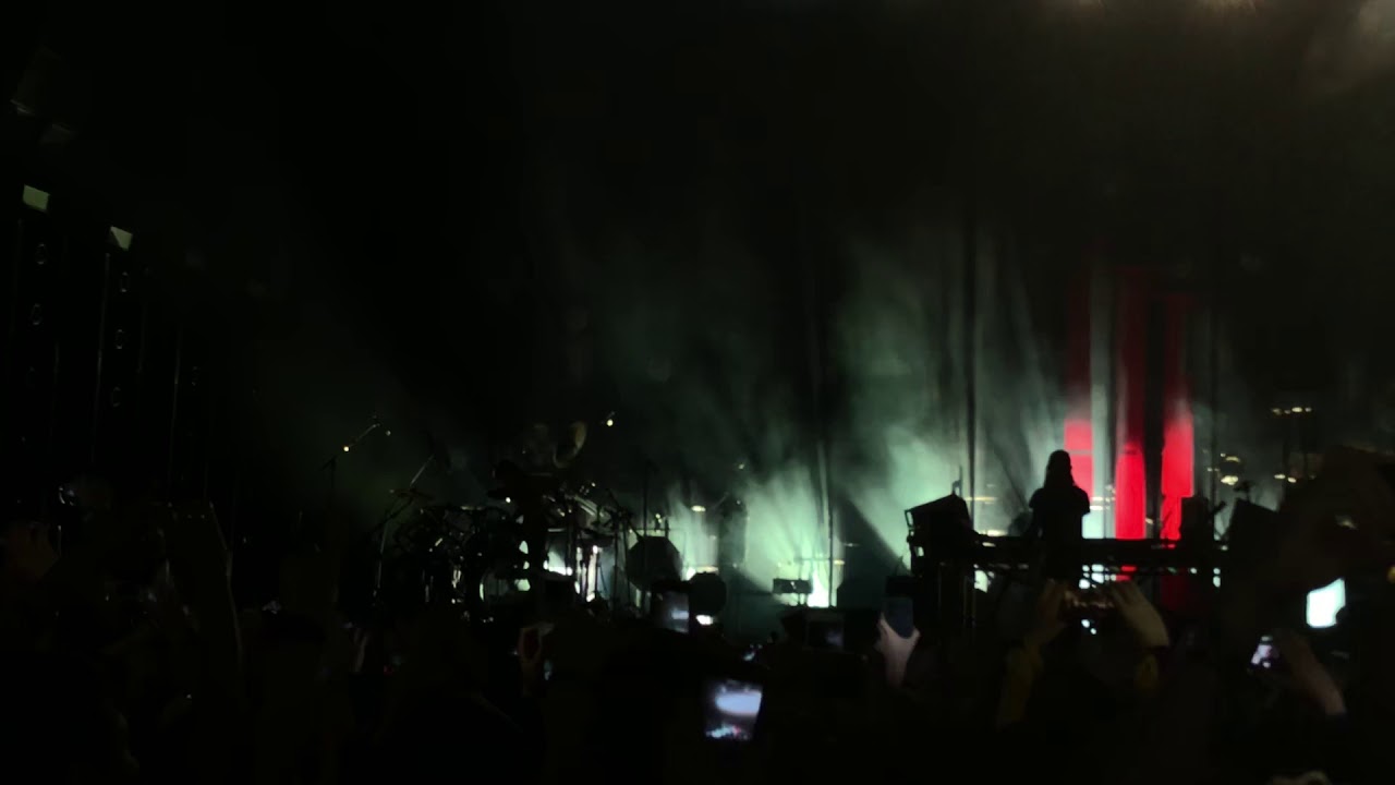 Skrillex x YOSHIKI Fuji Rock Fes - YouTube