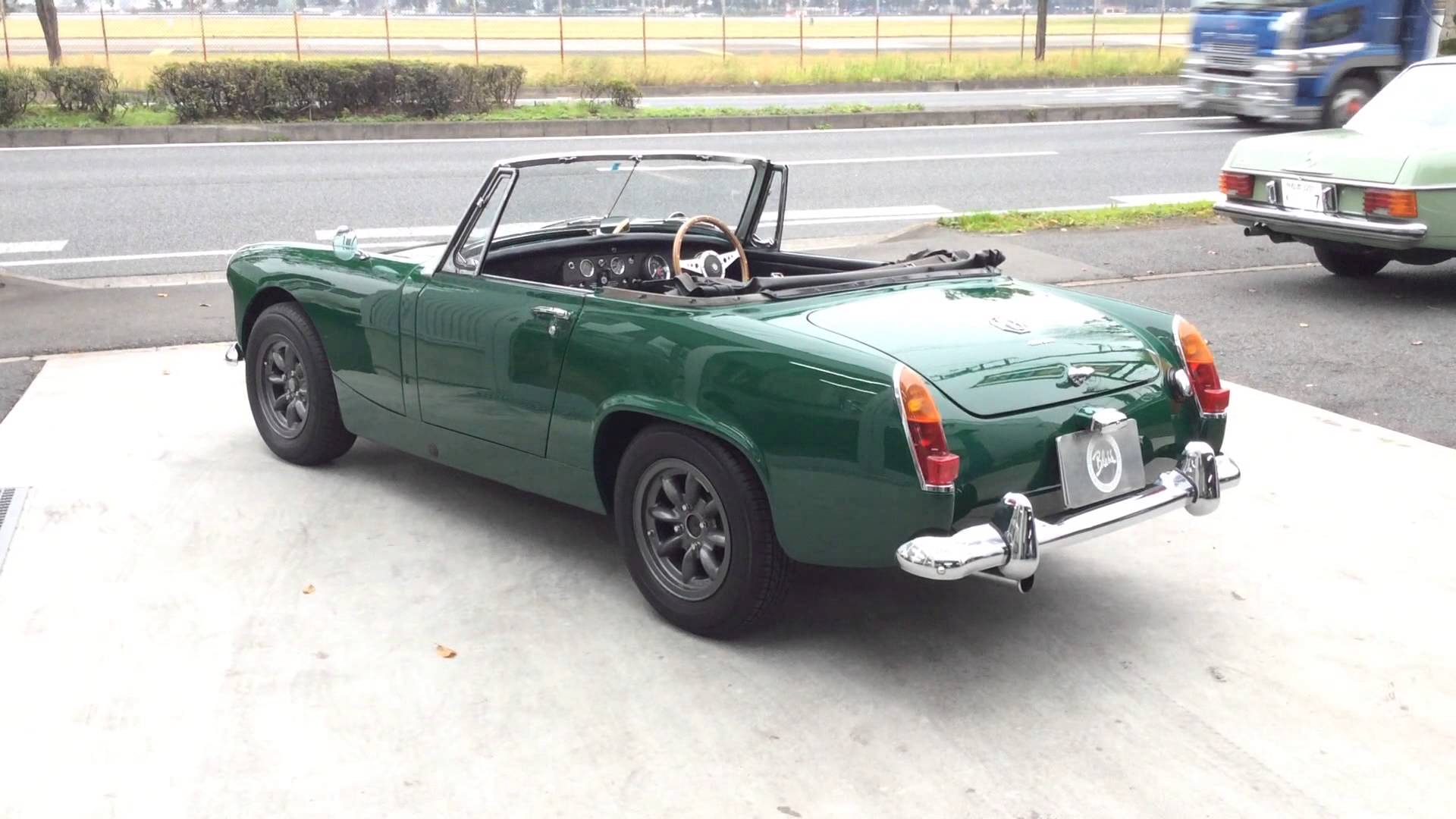 MG MIDGET MkⅢ　Ｂy 　Ｂless - YouTube