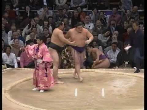 全盛時の朝青龍 2005.11／実況 - YouTube