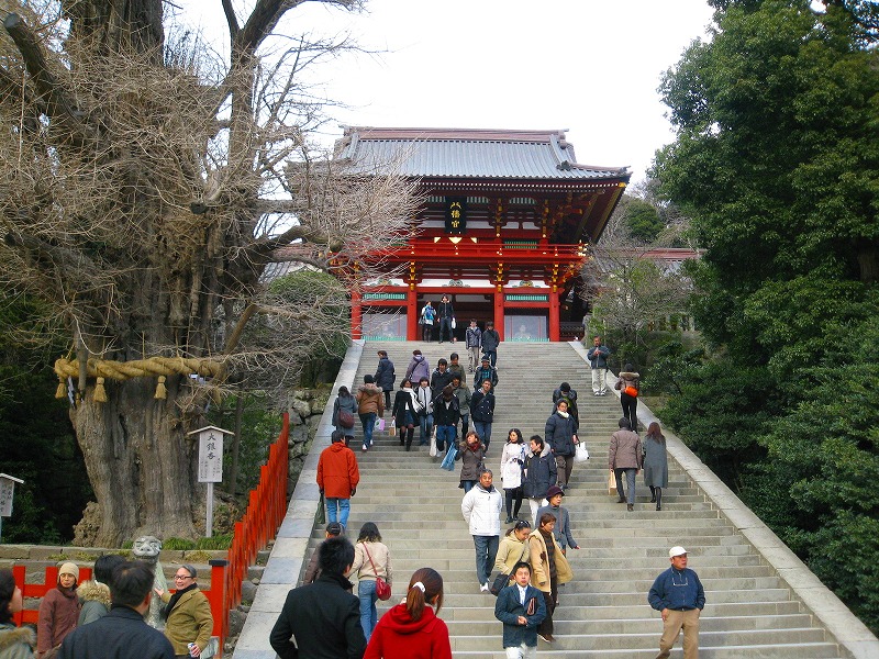 10位：鶴岡八幡宮で発生した悲劇