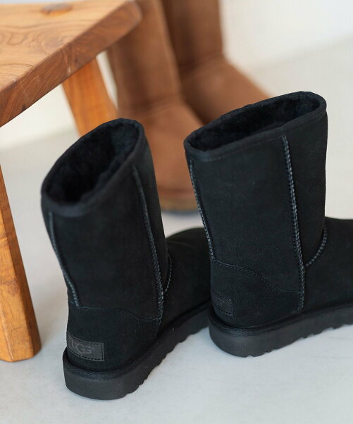 13位　UGG(R) / Classic Short 2　レイ ビームス　Ｒａｙ ＢＥＡＭＳ　ムートン　ブーツ