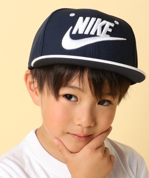 10位：NIKE  YOUTHNIKEキャップ