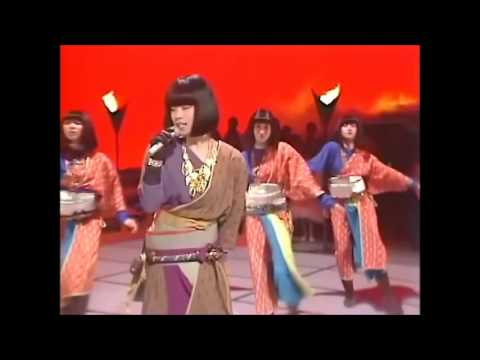 中森明菜 - DESIRE - YouTube