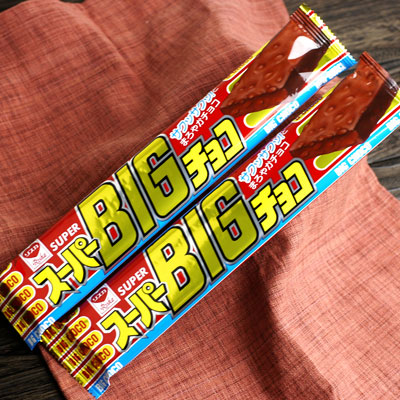 94位　 スーパーＢＩＧチョコ ２０入