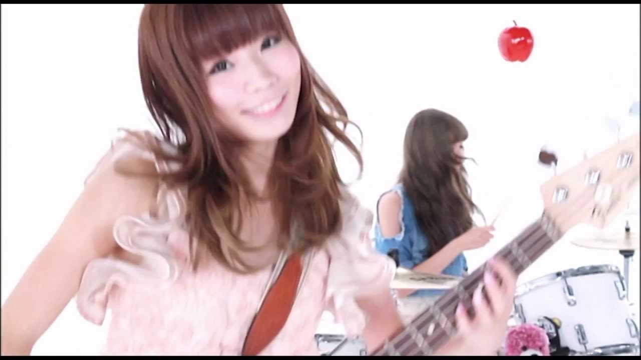 Silent Siren「Crazy Lady」MUSIC VIDEO - YouTube