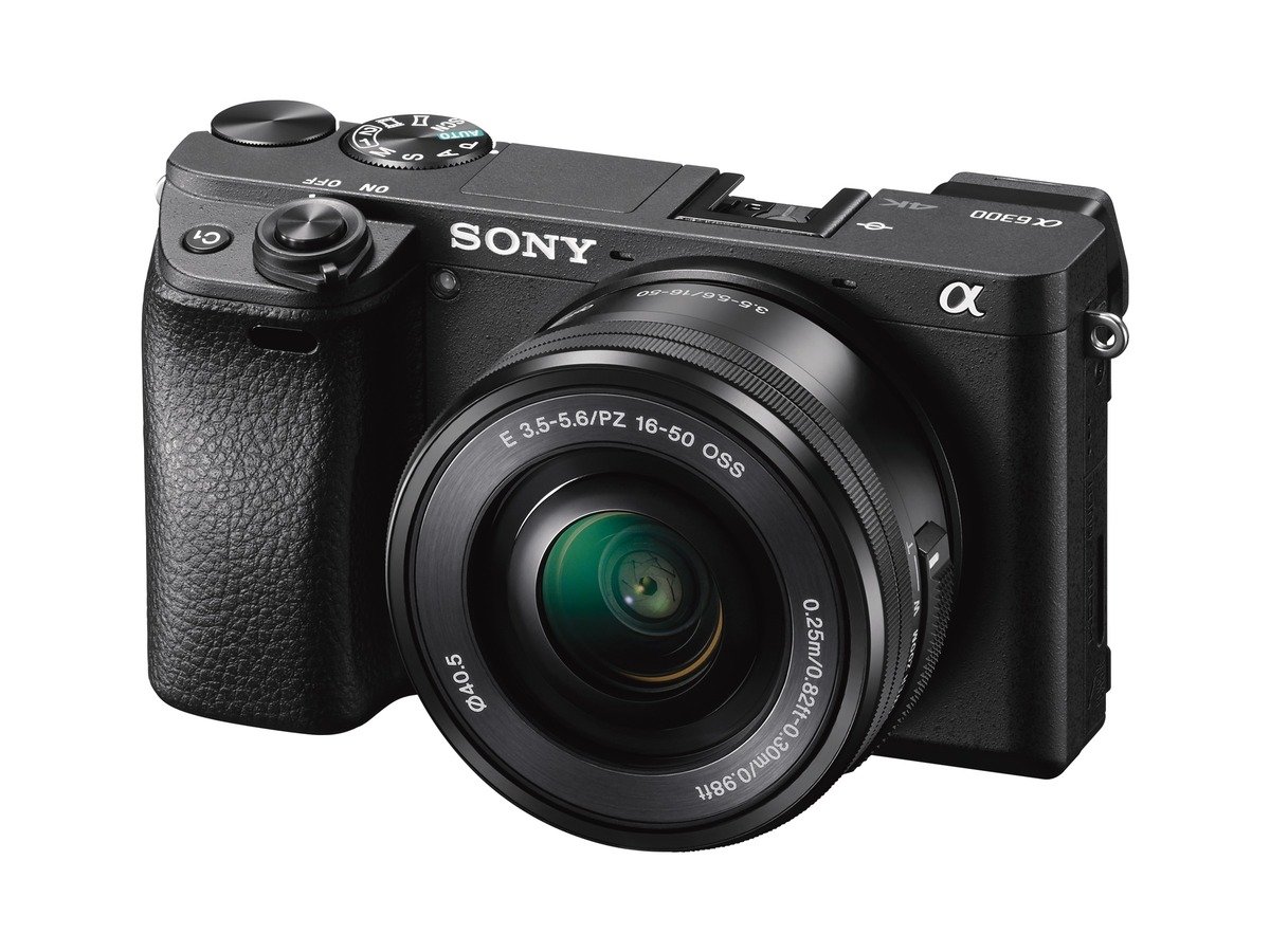 13位：ソニー SONY ミラーレス一眼 α6300 パワーズームレンズキット E PZ 16-50mm F3.5-5.6 OSS ブラック ILCE-6300L B