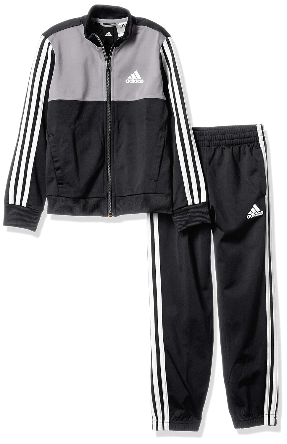 13位：adidas(アディダス) 　　トレーニングウェア