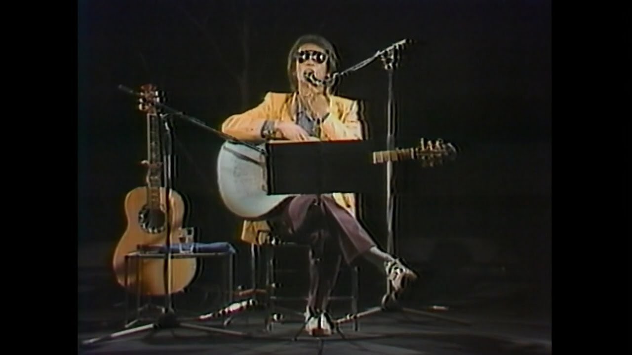 恋　 松山千春　　1979 - YouTube