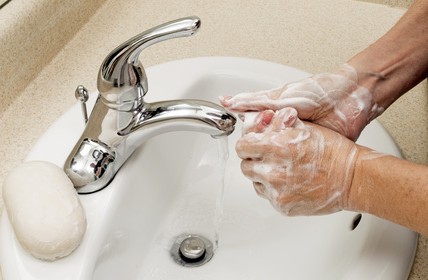 潔癖症の特徴②手洗いが頻繁
