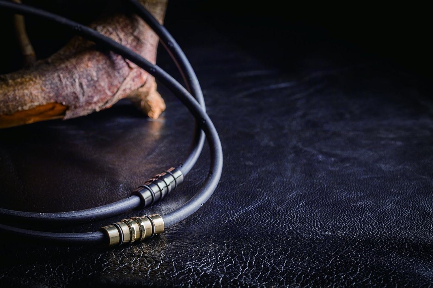 コラントッテ(Colantotte) ネックレス クレスト