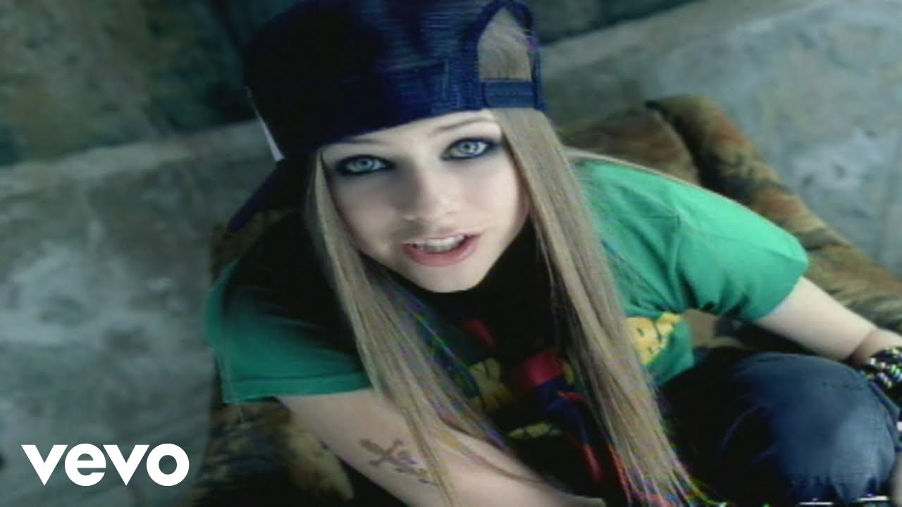 Avril Lavigne - Sk8er Boi (Official Music Video) - YouTube