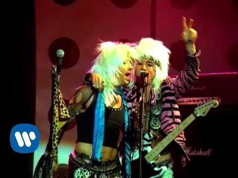 Red Hot Chili Peppers - Dani California [Official Music Video] - YouTube