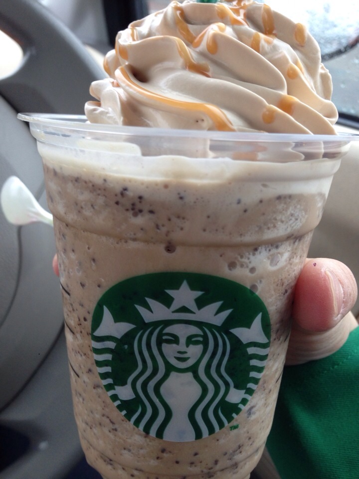 11位　キャラメルチョコチップフラペチーノ