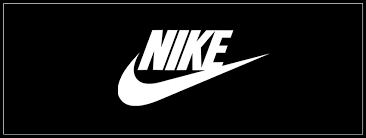 13位：Nike (ナイキ)