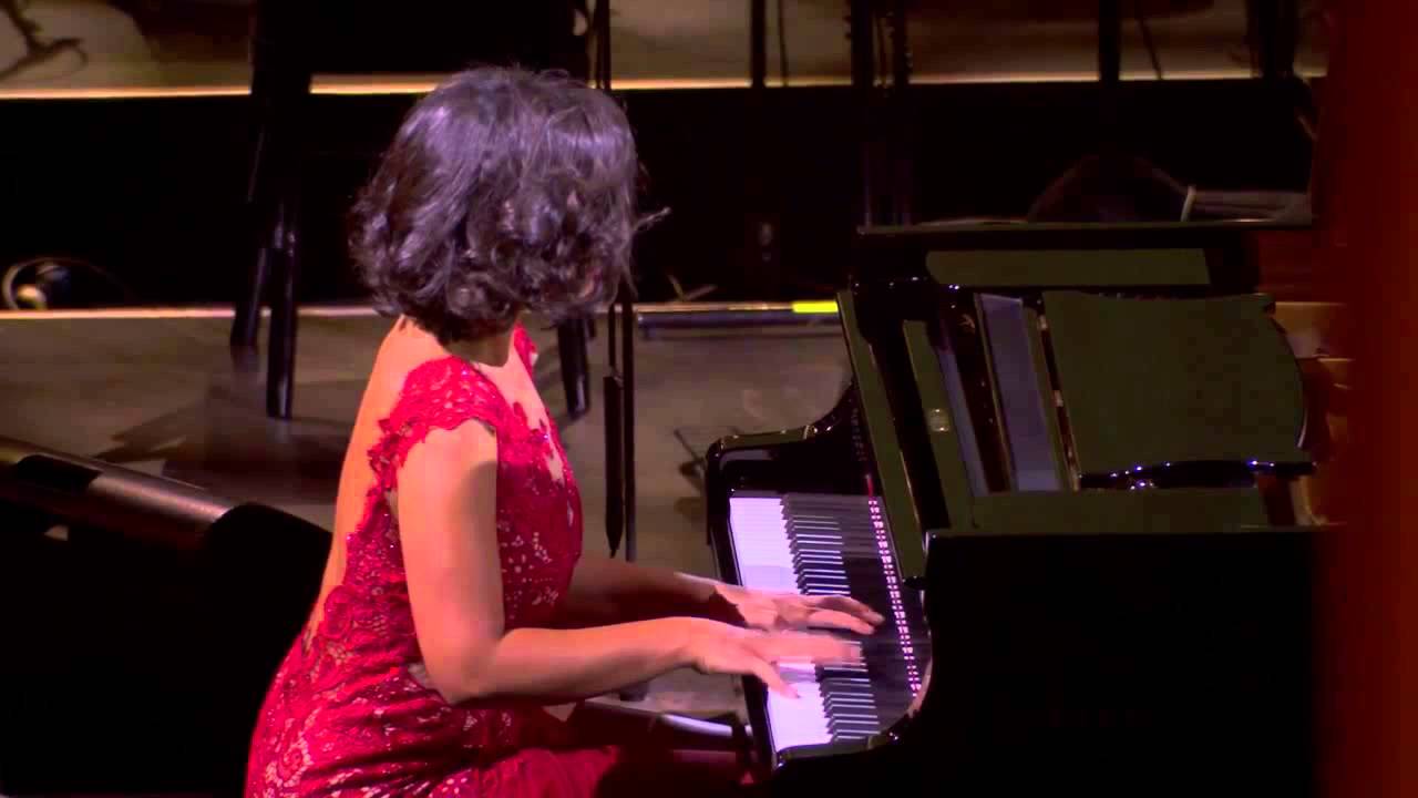 Kathia Buniatishvili - Claude Debussy: Clair de lune - YouTube