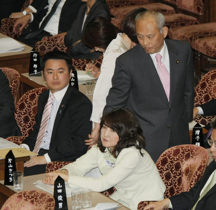 19位：舛添要一さんと片山さつきさん