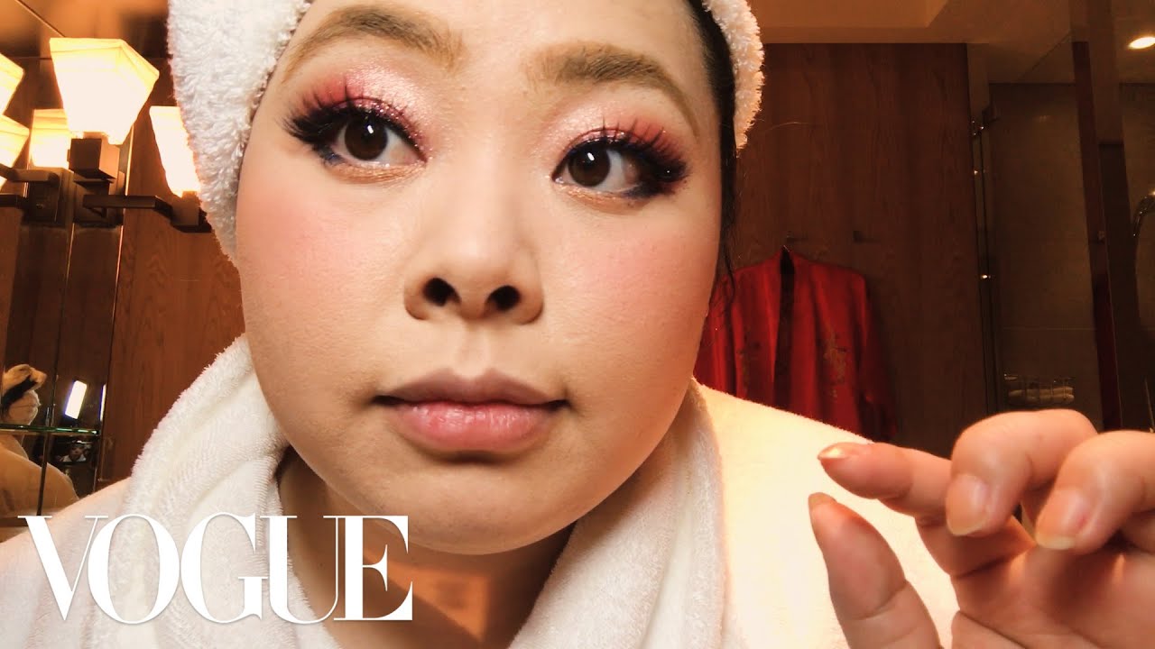 Naomi Watanabe’s Guide to Glitter Eyes and Bold Lips | Beauty Secrets | Vogue - YouTube