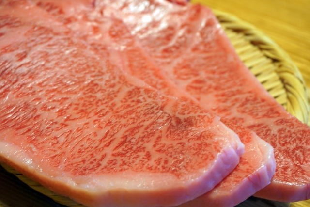 脂身の多い肉はうまい？苦手な人の理由は？ | お役立ち情報サイト