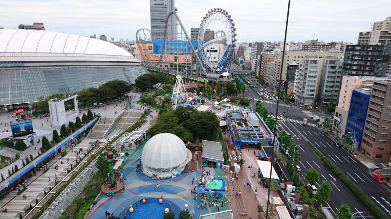 都市型遊園地