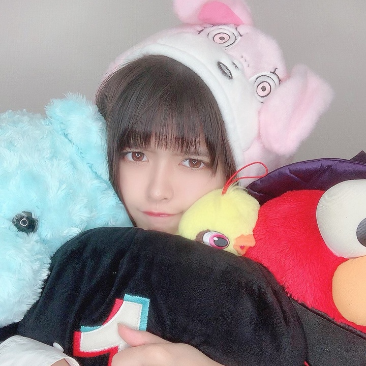 景井 ひな(@kageihina) Official | TikTok