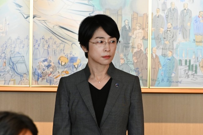 24位：西田尚美（谷川幸代開発投資銀行企業金融部次長）