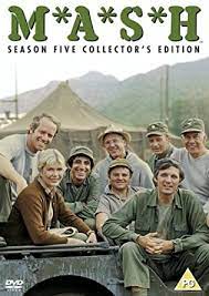 『M*A*S*H』でのホークアイ・ピアス役で有名